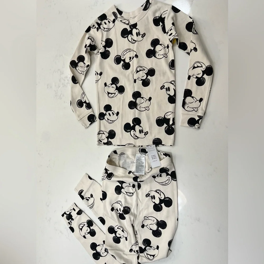 GAP Kids Mickey Mouse Pajama Set - White and Black